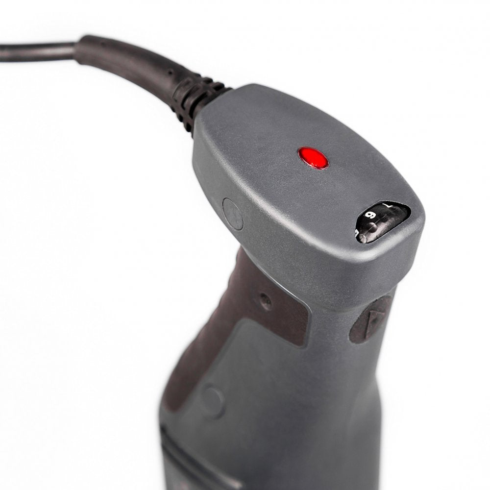 Detalle del mango ergonómico y selector de velocidad del batidor de mano profesional Sammic XM-12, diseñado para un agarre seguro y cómodo en cocinas industriales.